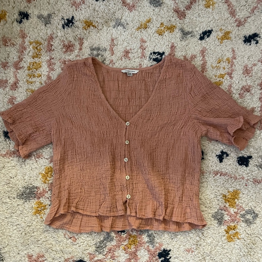 American eagle pink ruched button short sleeve shirt top
